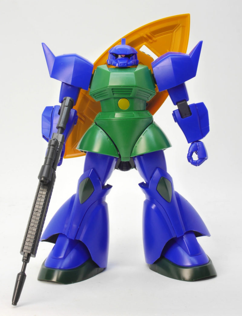 HGUCガトー専用ゲルググのガンプラレビュー画像です