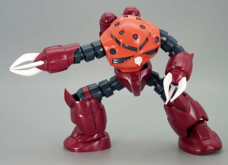 シャア専用ズゴック ガンプラ 完成品 MG 1/100 塗装済み 完成品