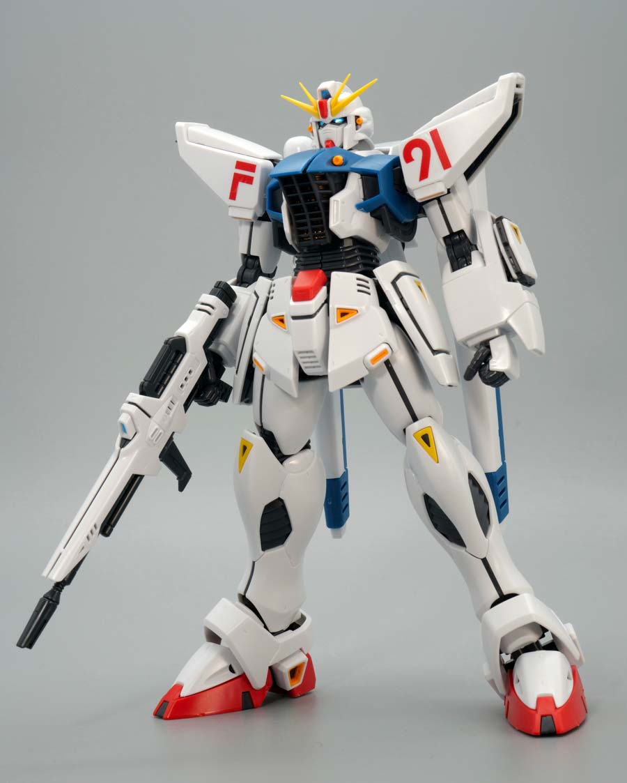 2022人気新作 MG チタニウムフィニッシュ ガンダムF91 プラモデル 