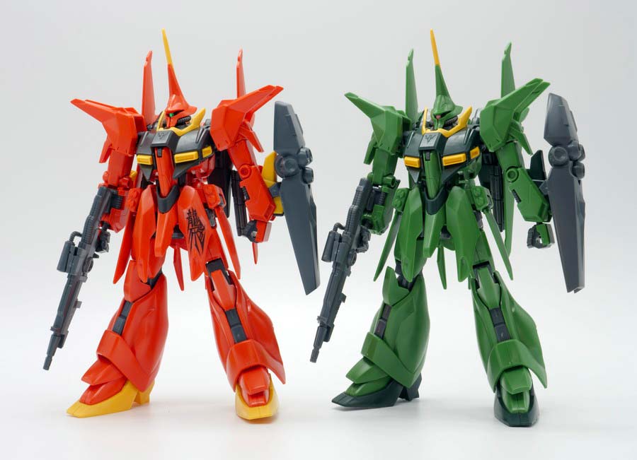 HGUCバウと量産型の違い・比較ガンプラレビュー画像です