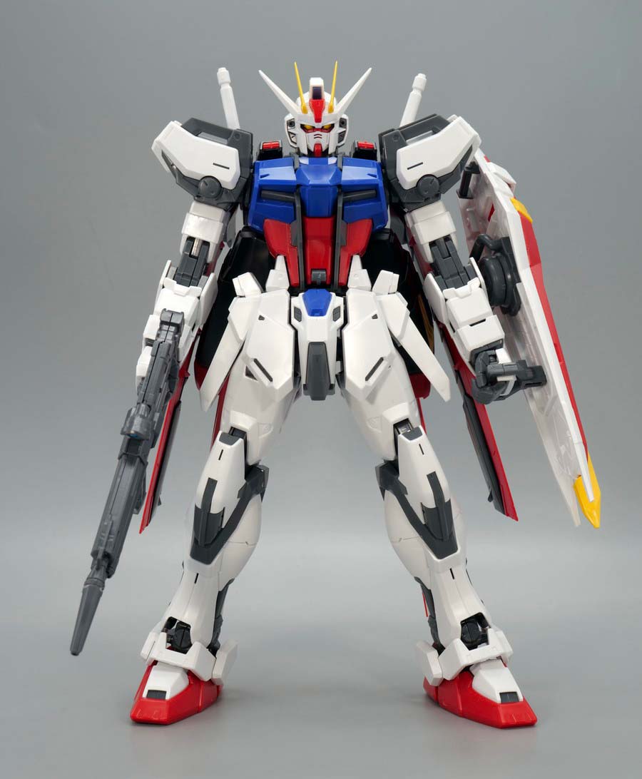 ガンプラ MG1/100 エールストライクガンダム-