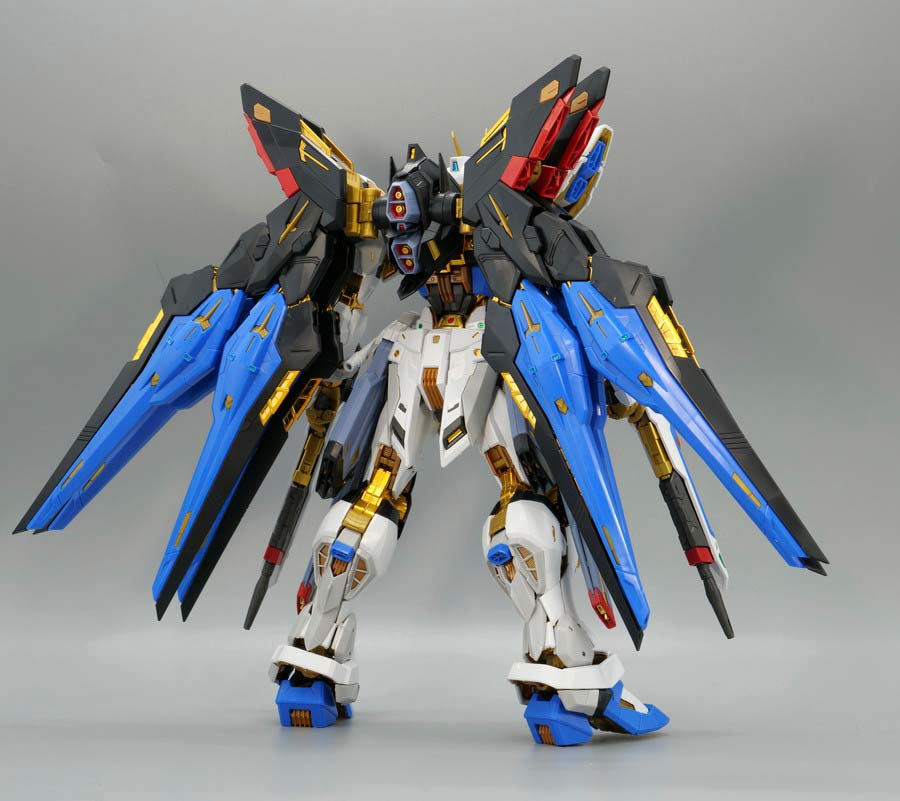 100％の保証 ガンプラ：MGEX 1/100 ストライクフリーダムガンダム