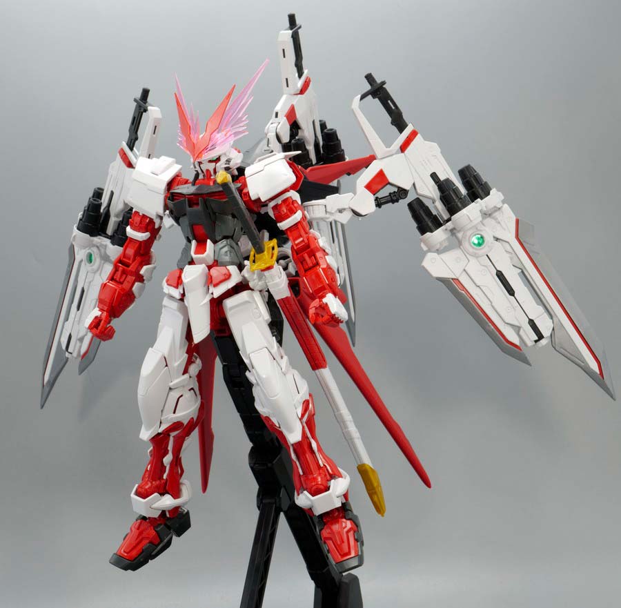 ガンプラ】MG 1/100 ガンダムアストレイ レッドドラゴン レビュー