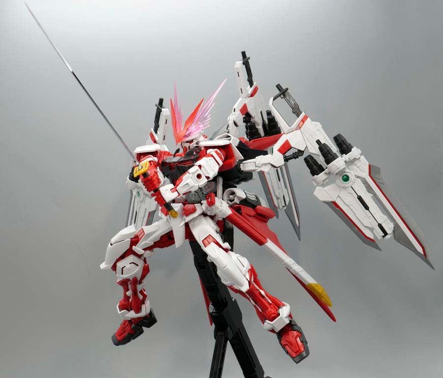 MG1/100 ガンダムアストレイ レッドドラゴン - プラモデル