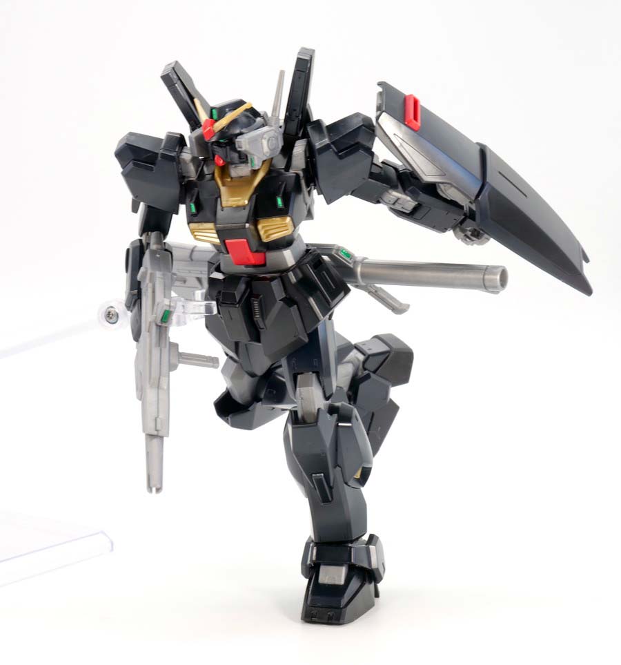 HGガンダムベース限定 ガンダムMk-II(ティターンズ仕様)(21st CENTURY REAL TYPE Ver.)のガンプラレビュー画像です