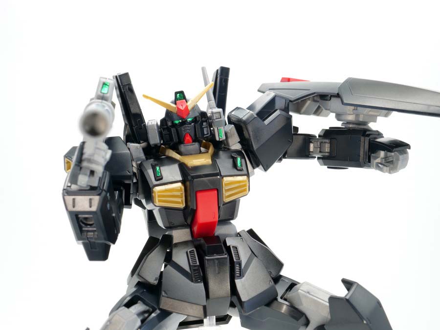 HGガンダムベース限定 ガンダムMk-II(ティターンズ仕様)(21st CENTURY REAL TYPE Ver.)のガンプラレビュー画像です