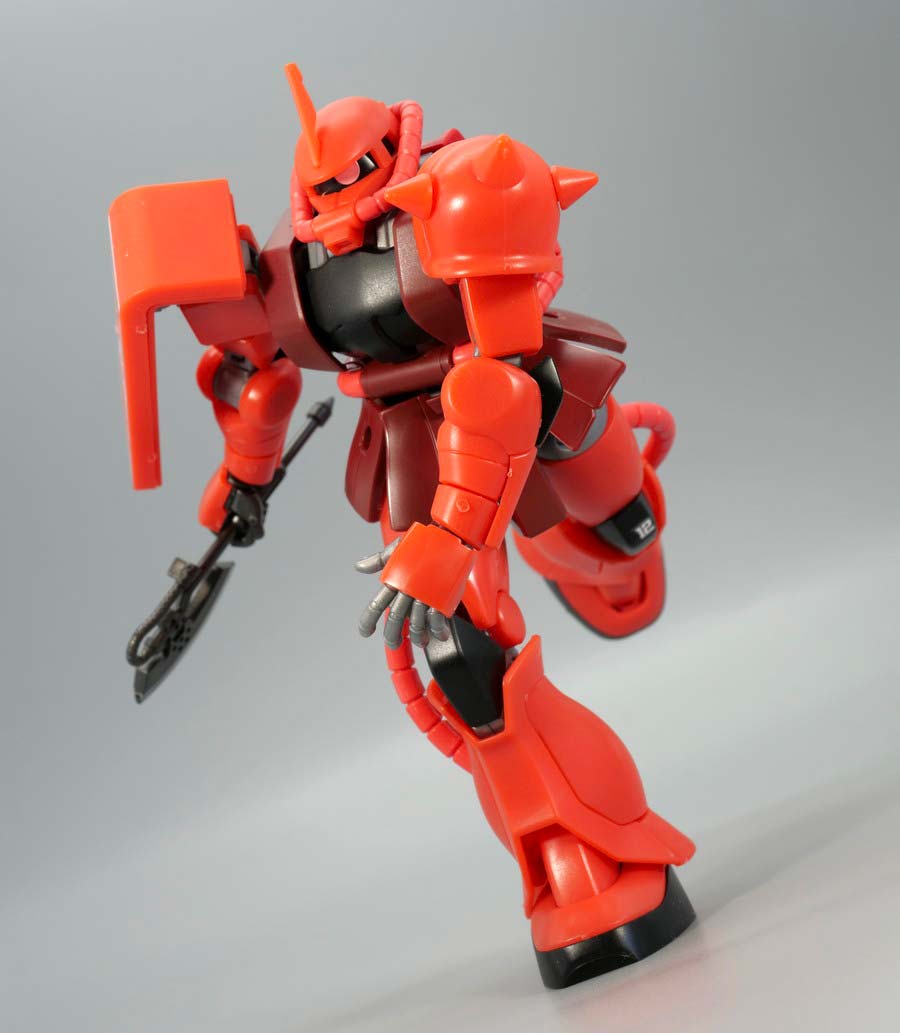 HGガンダムベース限定シャア専用ザクII(21st CENTURY REAL TYPE Ver.)のガンプラレビュー画像です