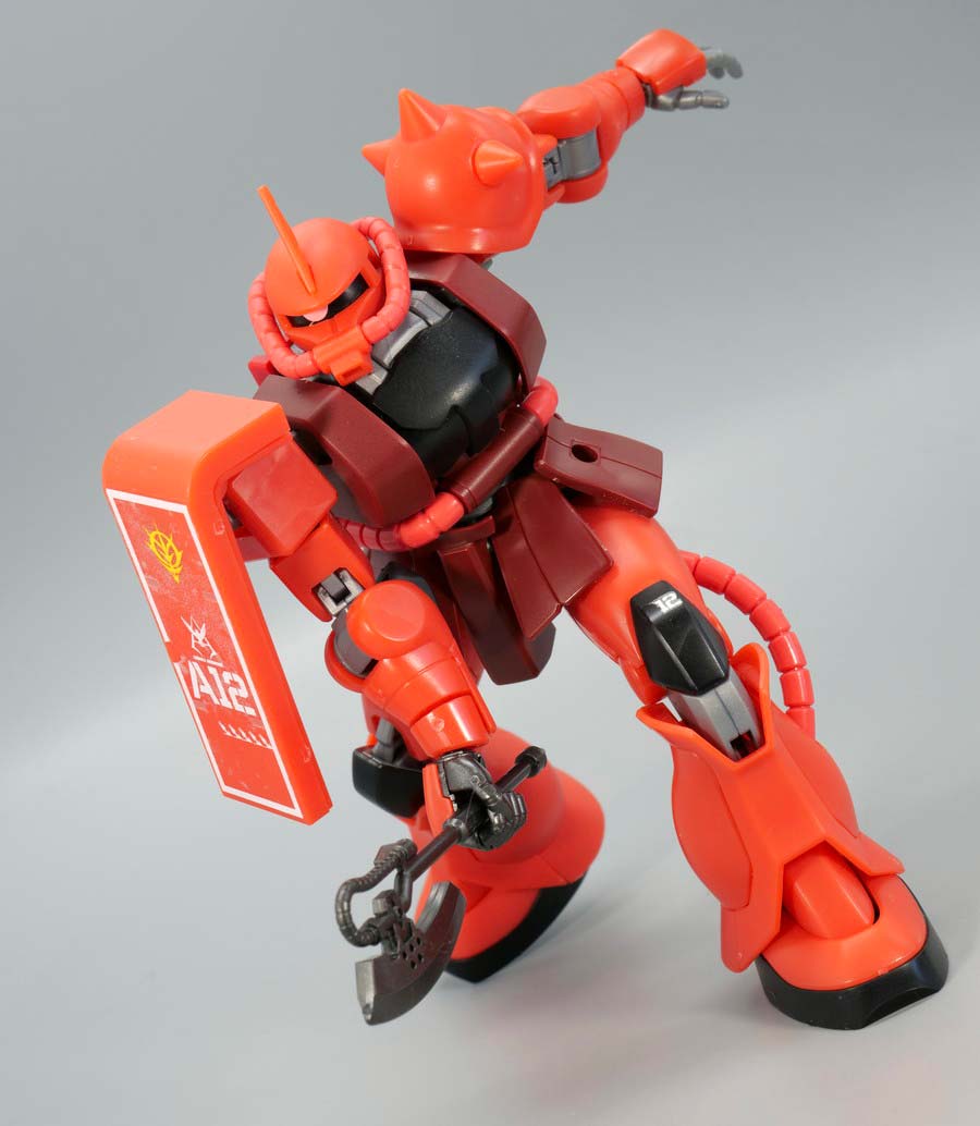 HGガンダムベース限定シャア専用ザクII(21st CENTURY REAL TYPE Ver.)のガンプラレビュー画像です