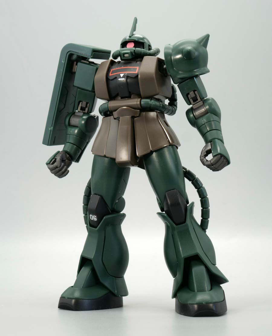 HGガンダムベース限定ザクII(21st CENTURY REAL TYPE Ver.)のガンプラレビュー画像です