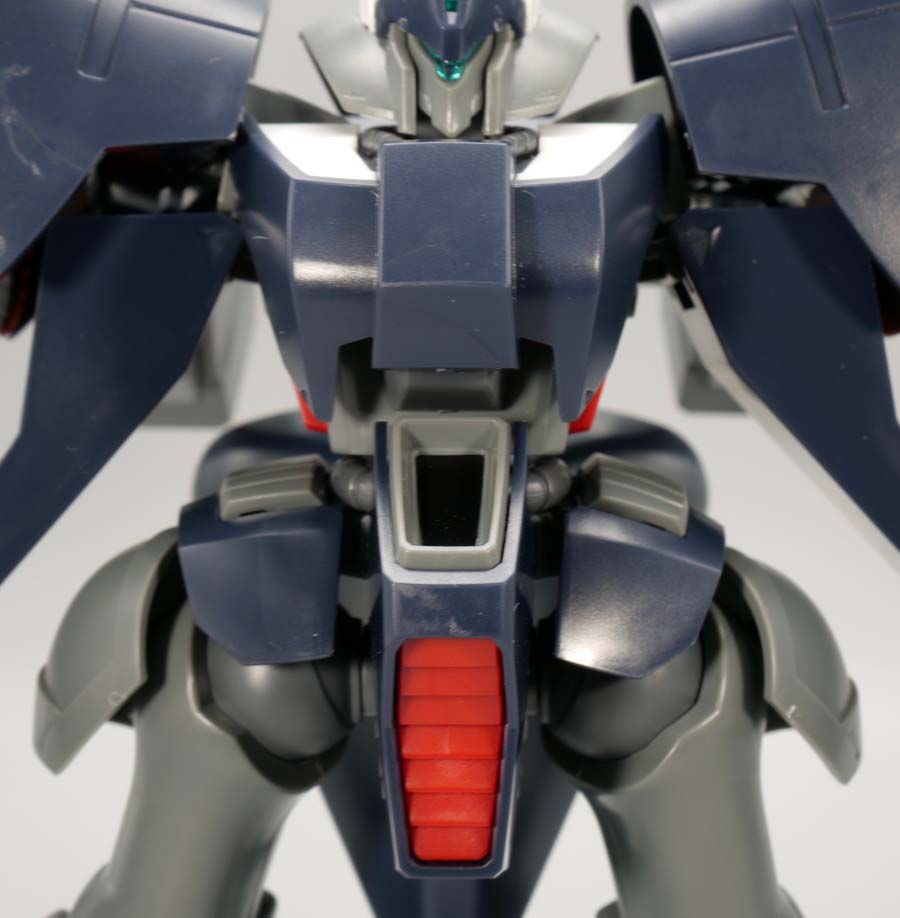 HGバイアラン・カスタム２号機（バンデシネ版）のガンプラレビュー画像です