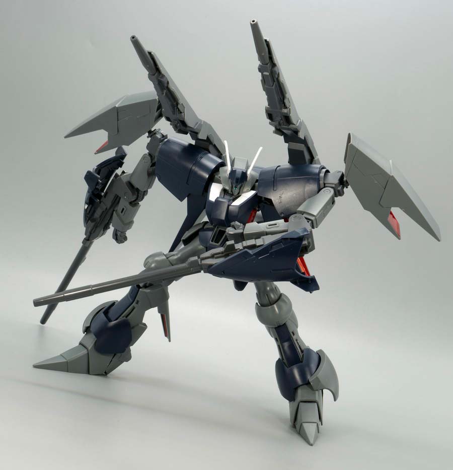 HGバイアラン・カスタム２号機（バンデシネ版）のガンプラレビュー画像です