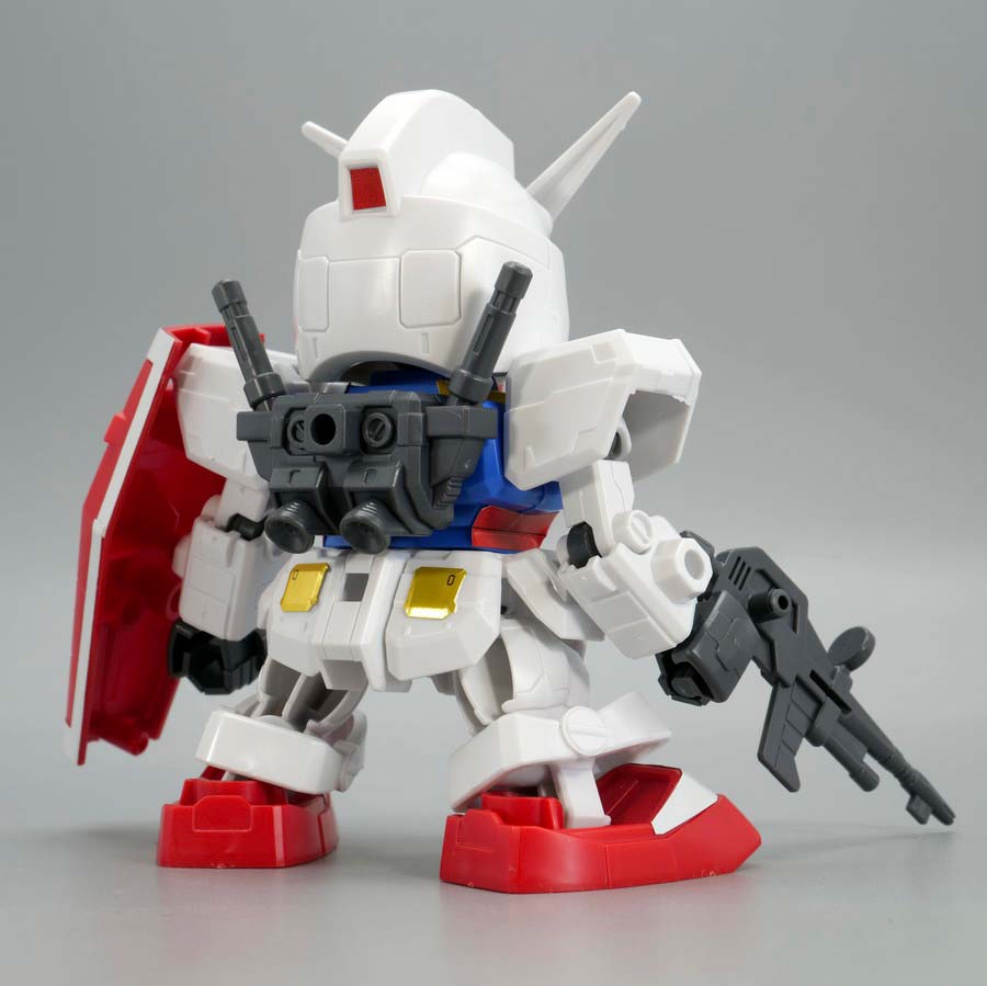 EXスタンダード RX-78-2ガンダムのガンプラレビュー画像です