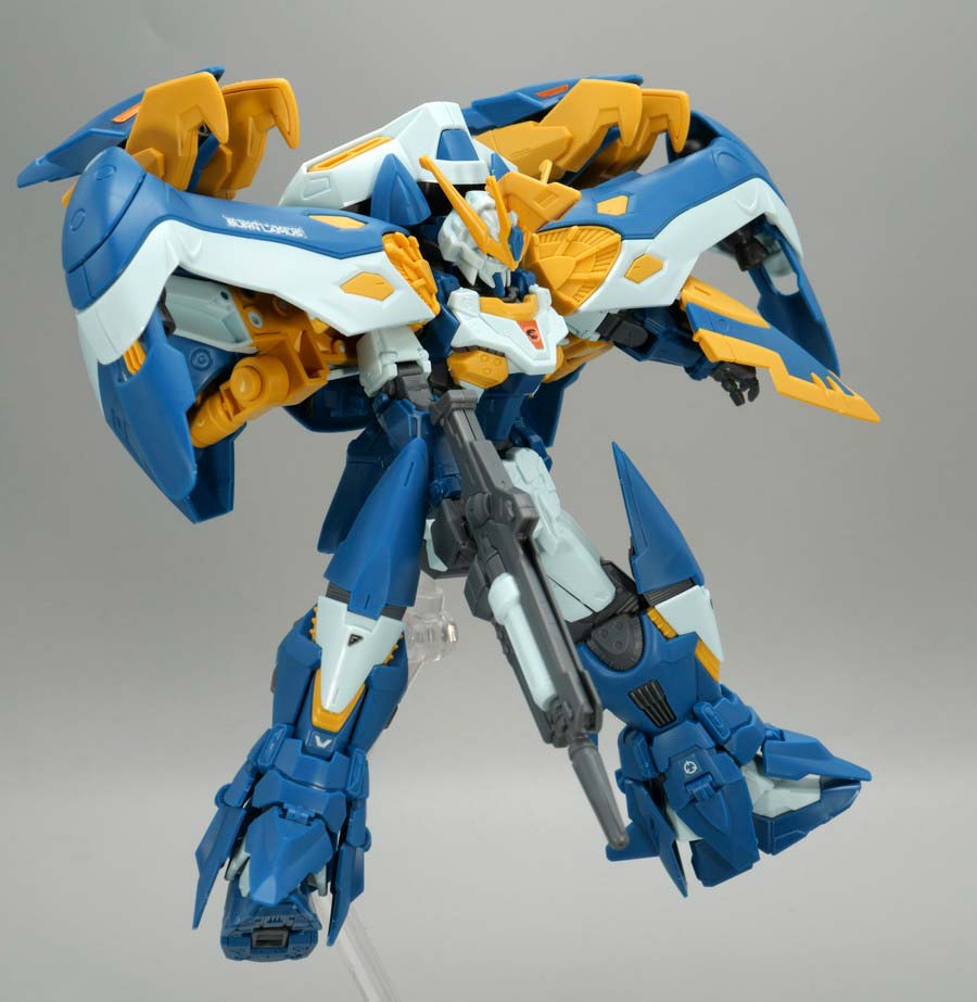 HGガンダムバーンレプオスのガンプラレビュー画像です