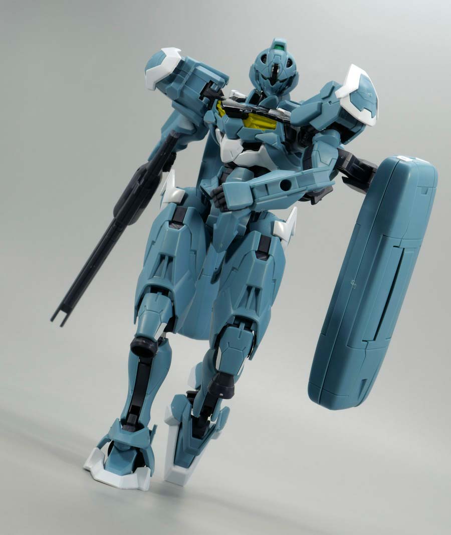 HGガンダムルブリス量産試作モデルのガンプラレビュー画像です