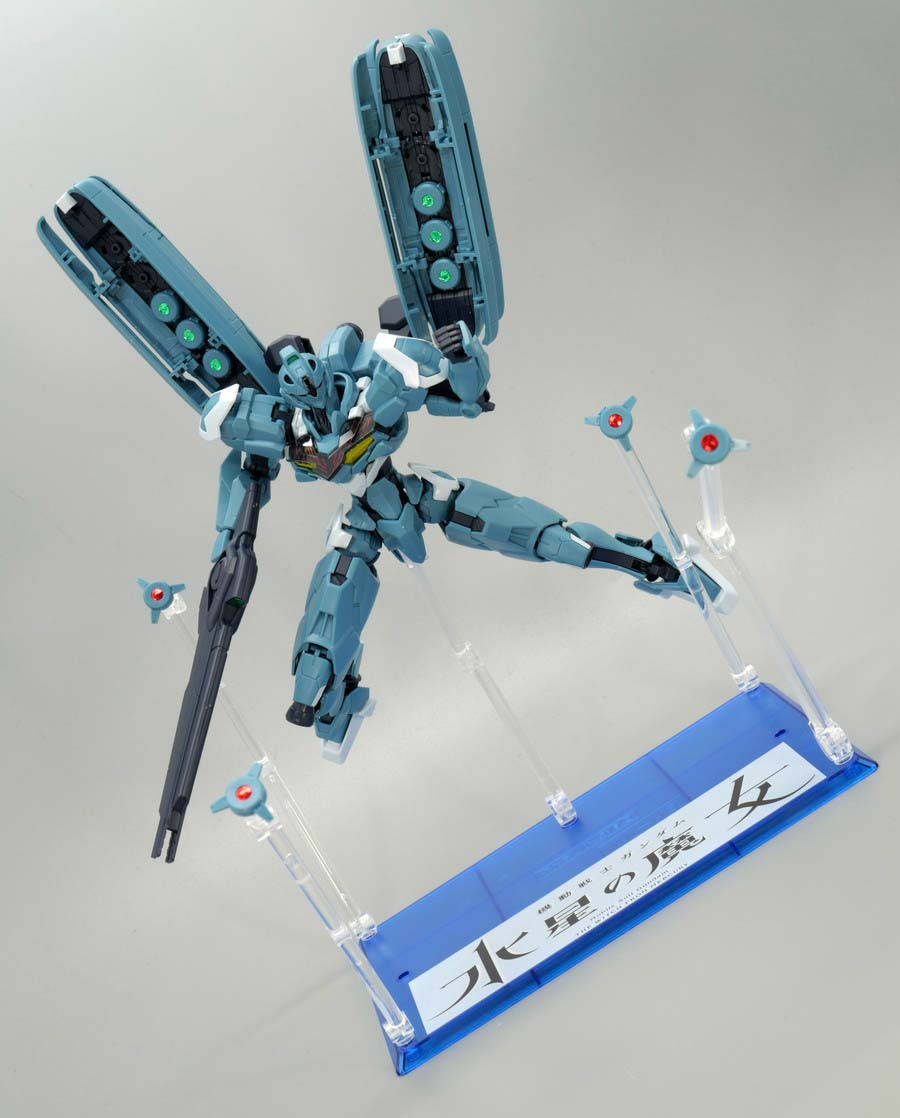 HGガンダムルブリス量産試作モデルのガンプラレビュー画像です