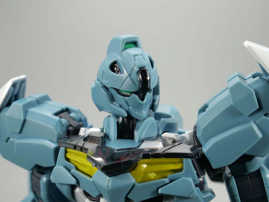 HGガンダムルブリス量産試作モデルのガンプラレビュー画像です