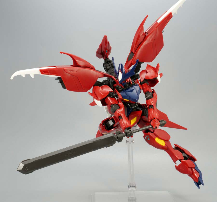 HGガンダムアメイジングバルバトスルプスのガンプラレビュー画像です