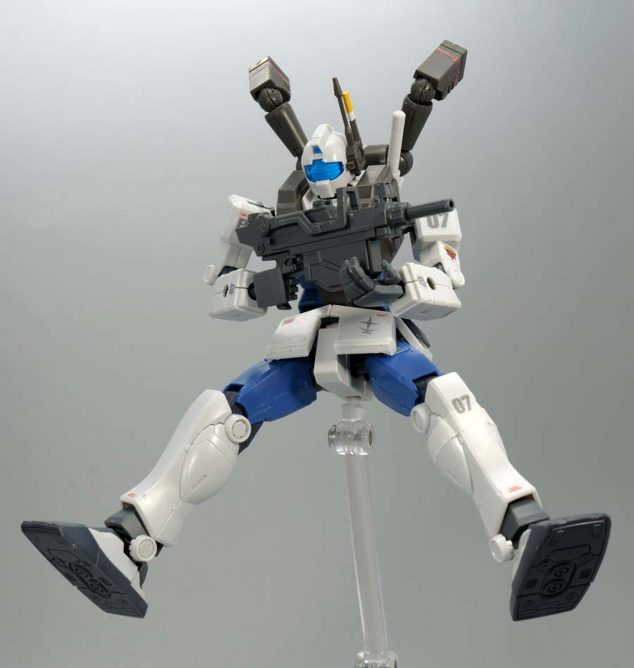 HGジム・ナイトシーカーIIのガンプラレビュー画像です