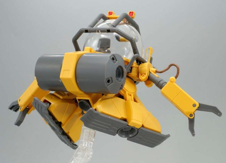 新品未組立RGユニコーンガンダム Ver. TWC HG トロハチ コックピットハッチの開閉、アームの伸縮ギミックなどに注目