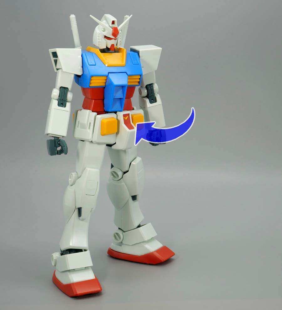 MGガンダムベース限定RX-78-2ガンダム（パーフェクトガンダムVer.）[アニメカラー]のガンプラレビュー画像です