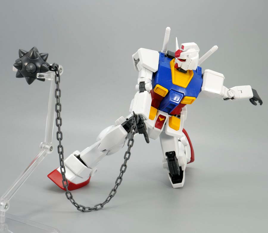 MG RX-78-2ガンダム Ver.1.5のガンプラレビュー画像です