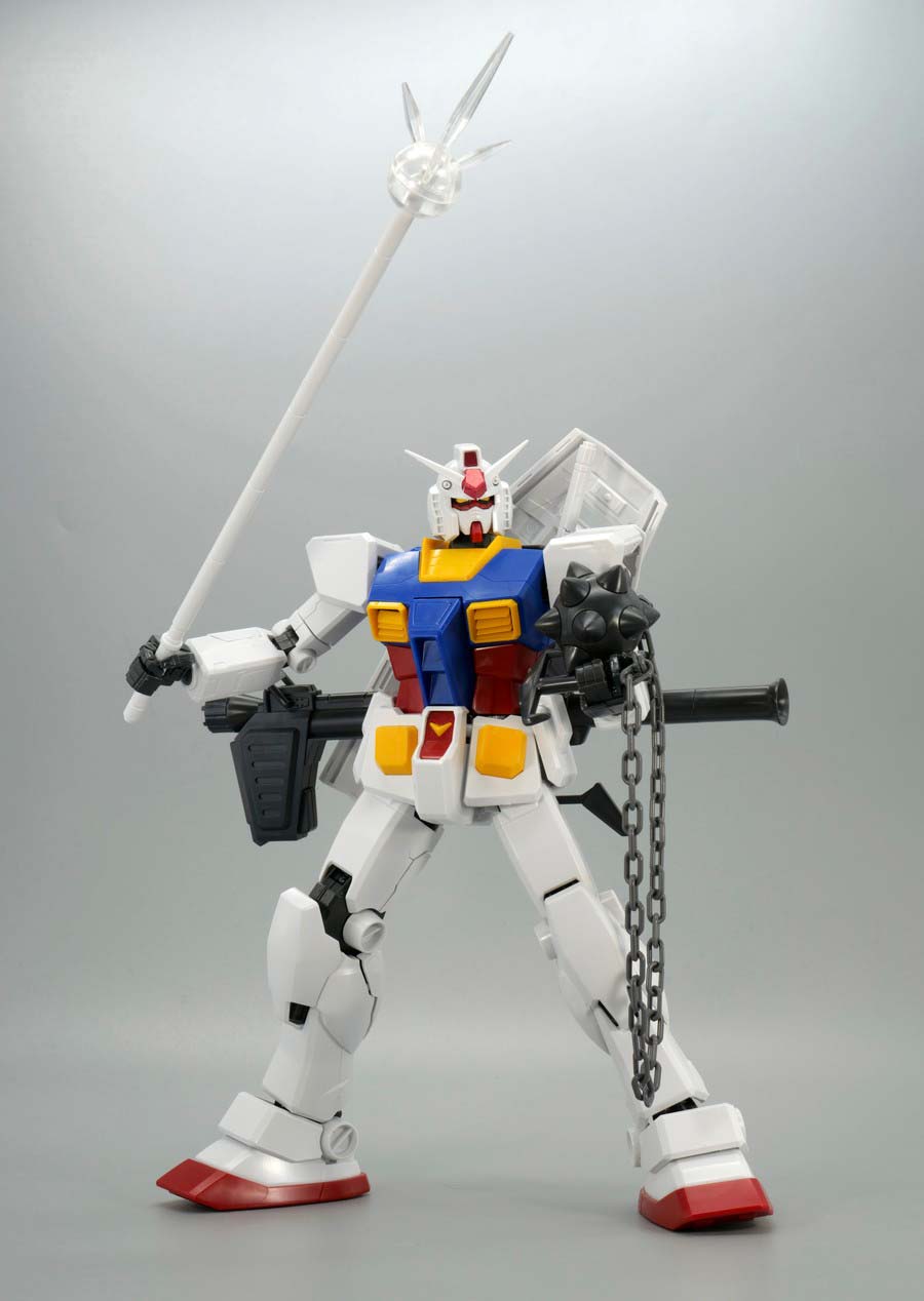 MG RX-78-2ガンダム Ver.1.5のガンプラレビュー画像です