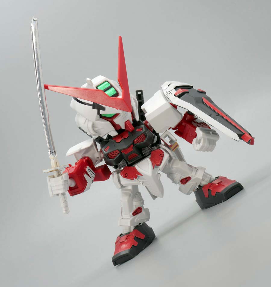 EXスタンダード ガンダムアストレイレッドフレームのガンプラレビュー画像です