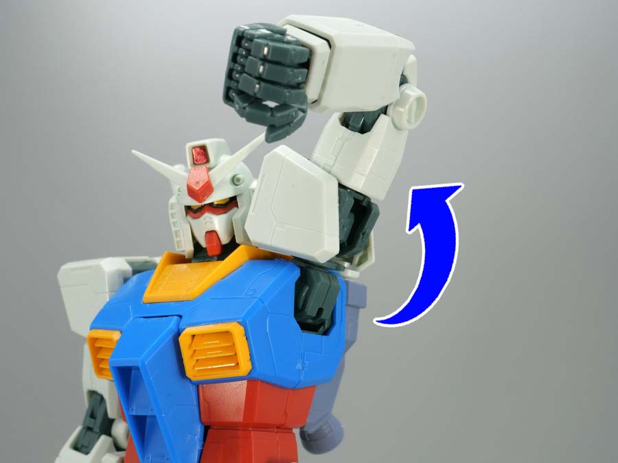 MG 1/100 RX-78-2ガンダム Ver.ONE YEAR WAR 0079 アニメーションカラーバージョンのガンプラレビュー画像です