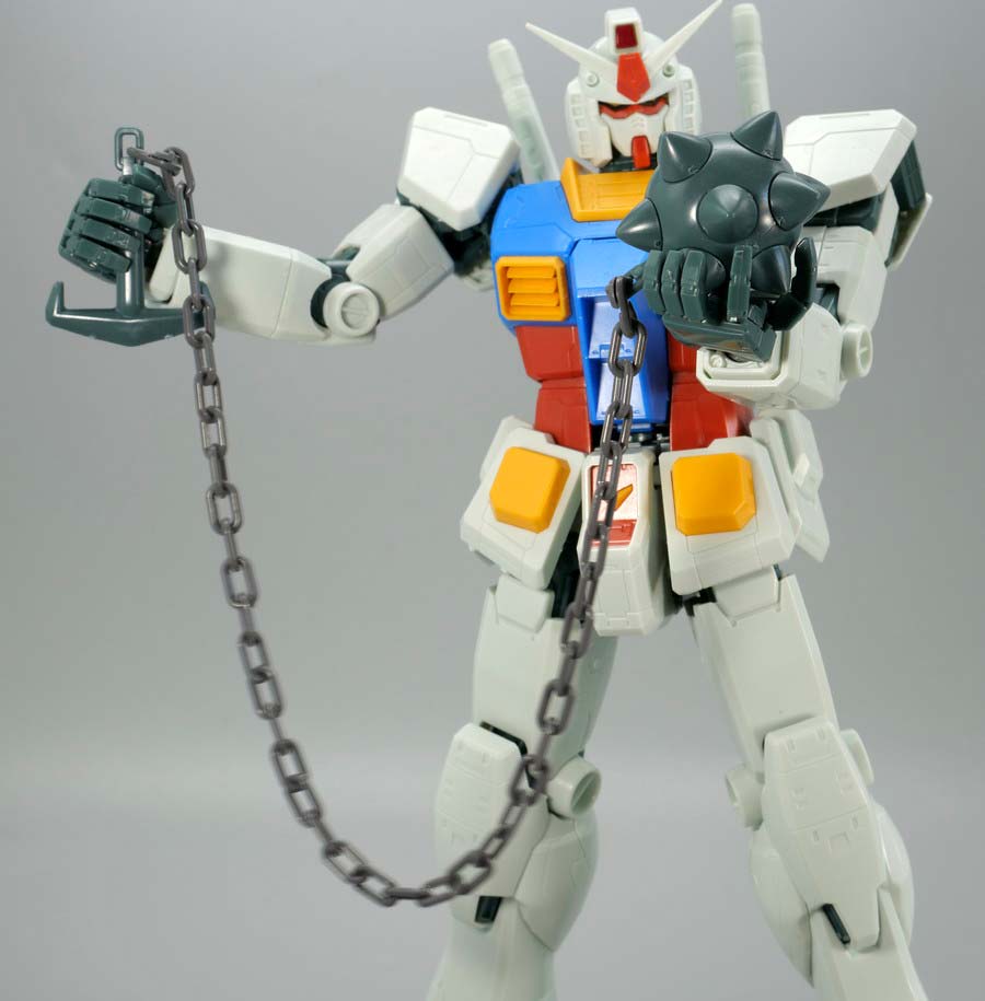 MG 1/100 RX-78-2ガンダム Ver.ONE YEAR WAR 0079 アニメーションカラーバージョンのガンプラレビュー画像です