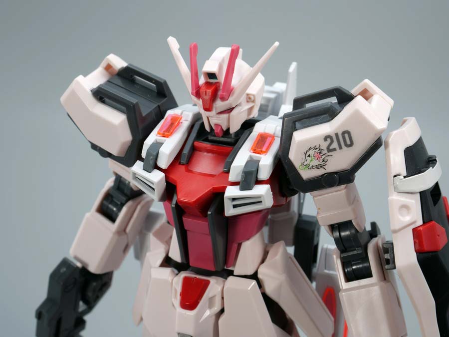 オプションパーツセット ガンプラ05 ユニバースブースター プラフスキーパワーゲートのガンプラレビュー画像です