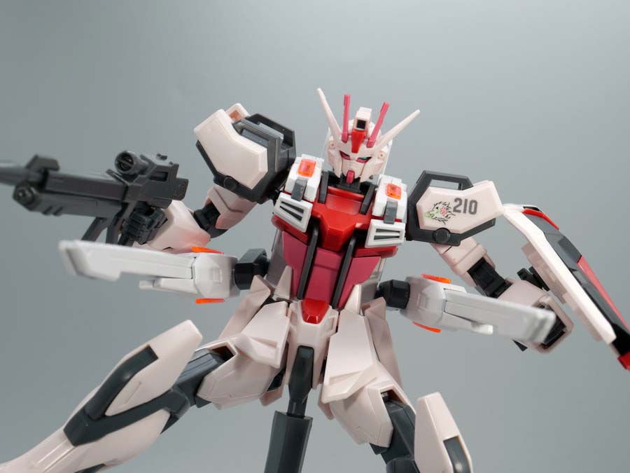 オプションパーツセット ガンプラ05 ユニバースブースター プラフスキーパワーゲートのガンプラレビュー画像です