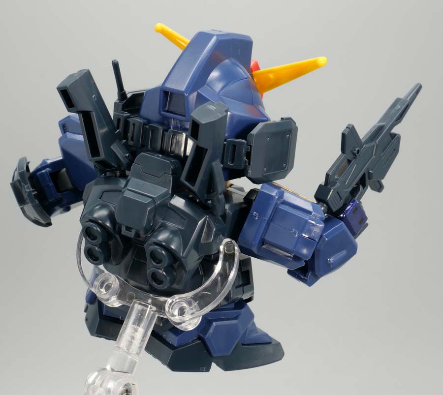 BB戦士ガンダムMk-II ティターンズ仕様のガンプラレビュー画像です