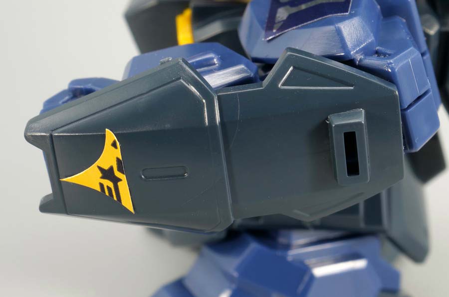 BB戦士ガンダムMk-II ティターンズ仕様のガンプラレビュー画像です