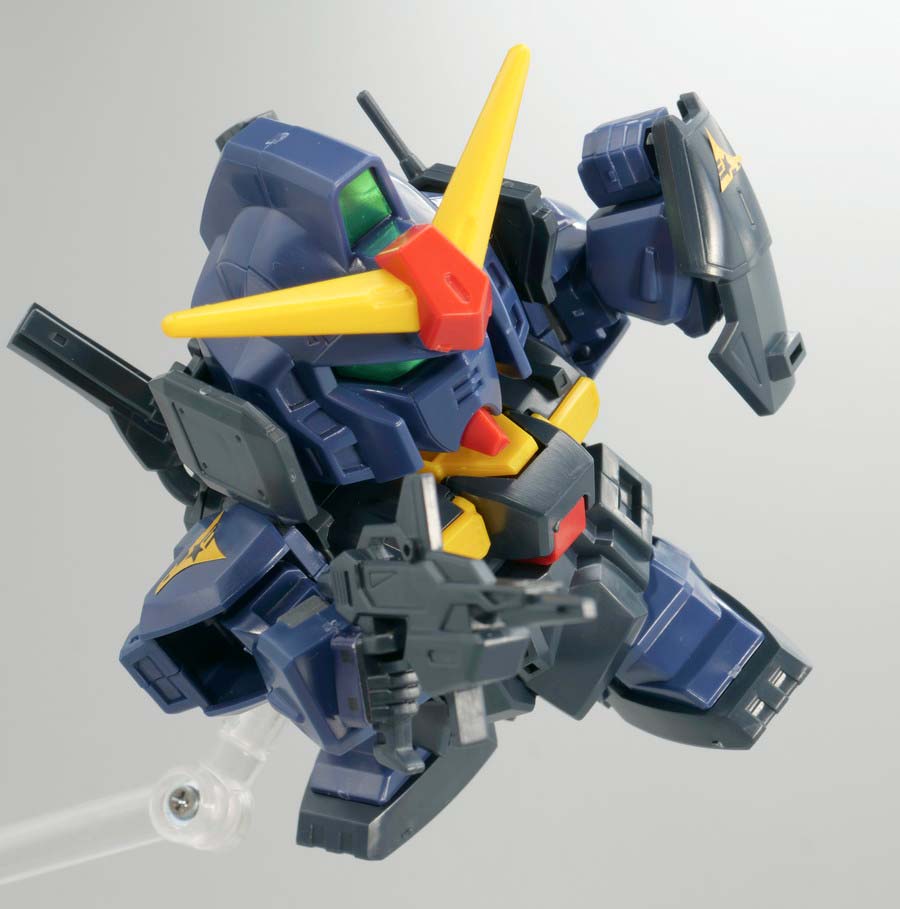 BB戦士ガンダムMk-II ティターンズ仕様のガンプラレビュー画像です