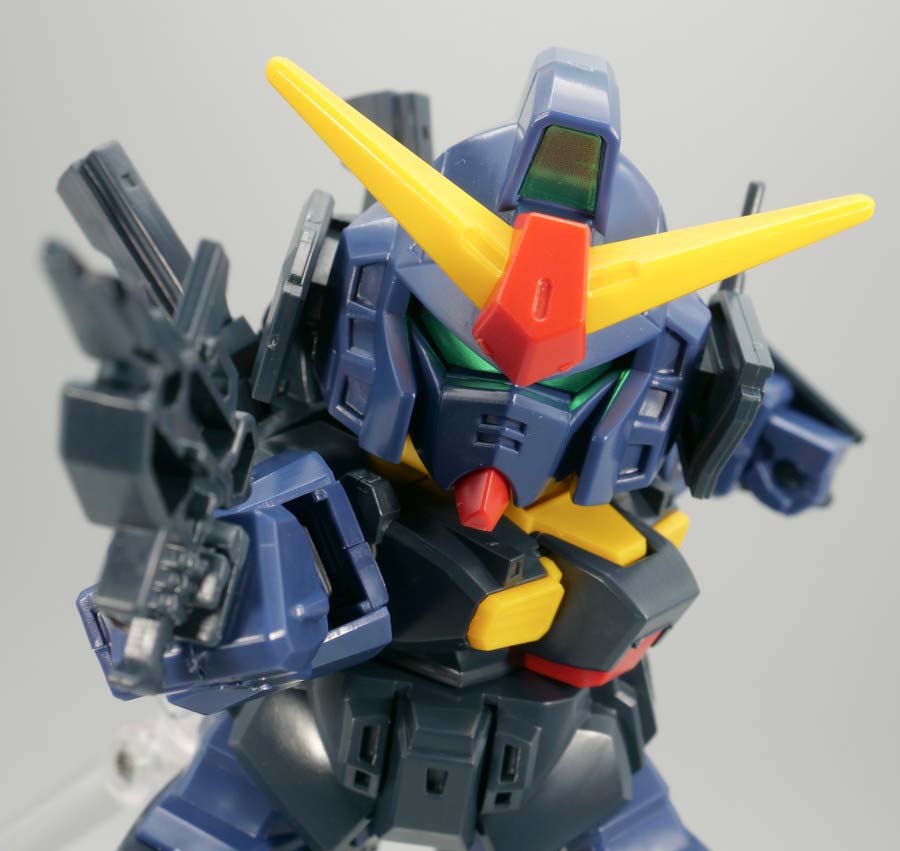 BB戦士ガンダムMk-II ティターンズ仕様のガンプラレビュー画像です