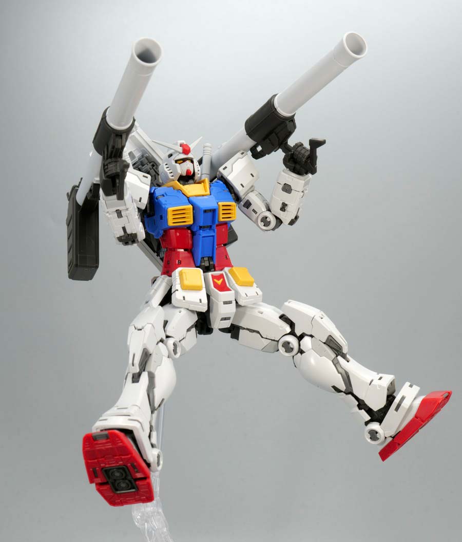 ＲＧ 1/144 RX-78-2 ガンダム Ver.2.0用武器セットのガンプラレビュー画像です