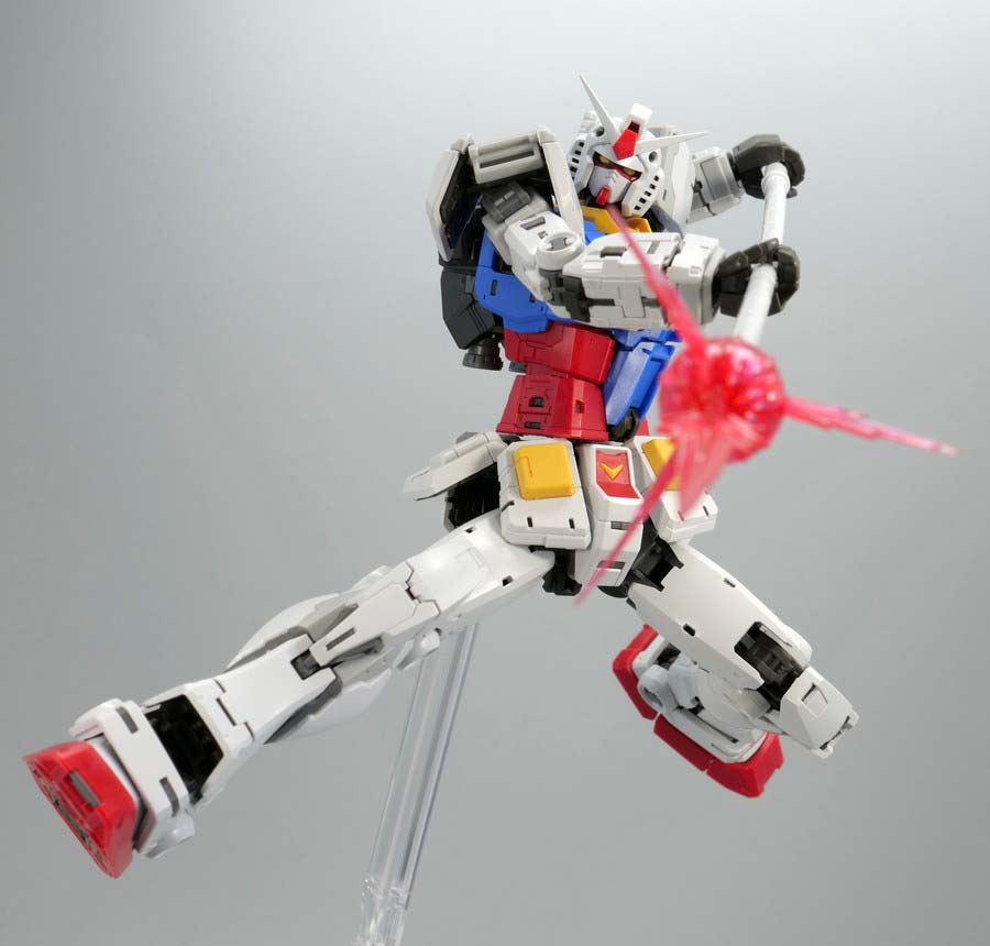 ＲＧ 1/144 RX-78-2 ガンダム Ver.2.0用武器セットのガンプラレビュー画像です