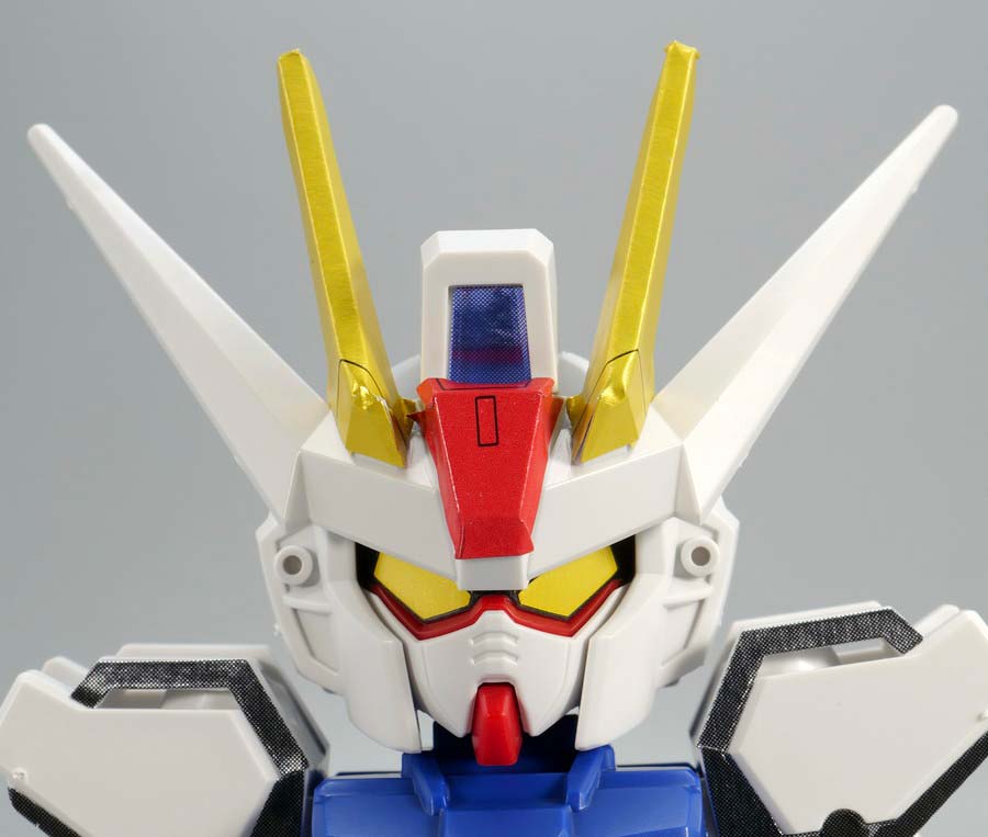 EXスタンダード（SDEX）エールストライクガンダムのガンプラレビュー画像です