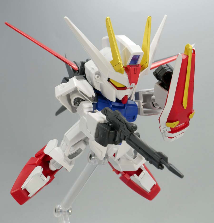 EXスタンダード（SDEX）エールストライクガンダムのガンプラレビュー画像です