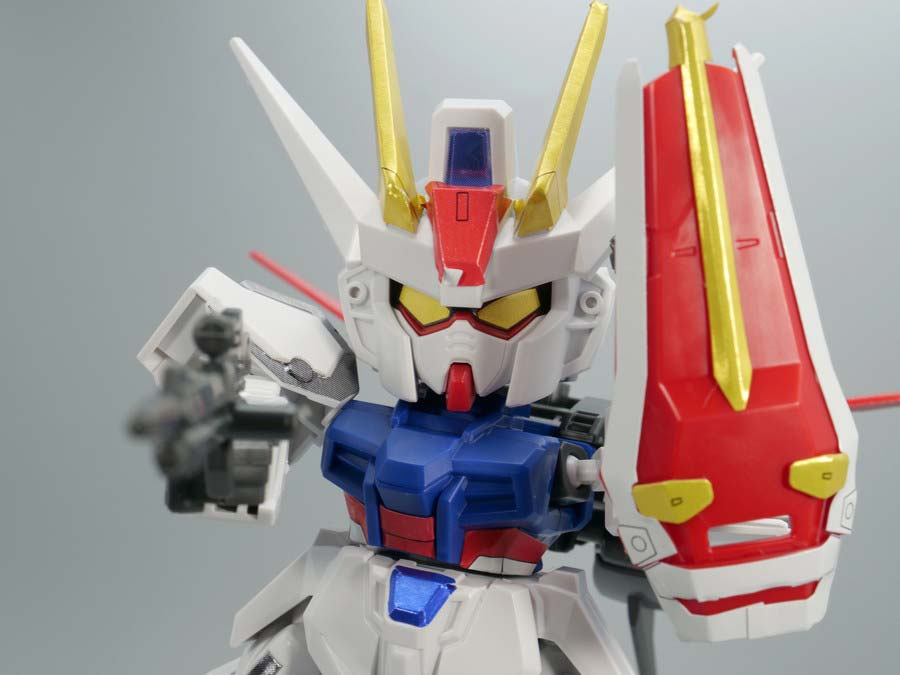 EXスタンダード（SDEX）エールストライクガンダムのガンプラレビュー画像です