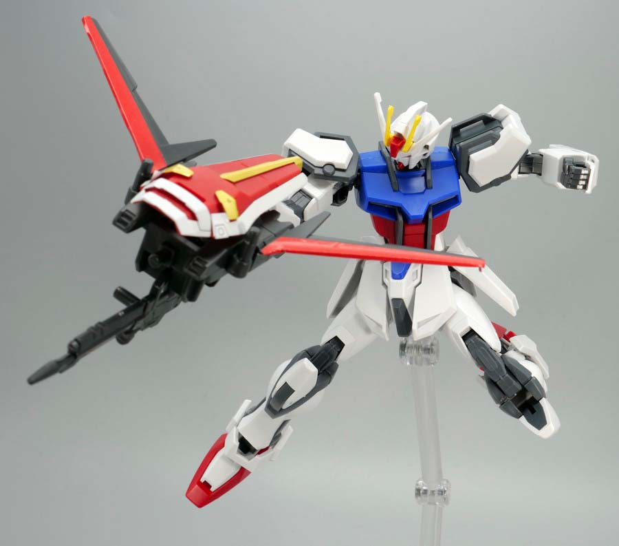 EXスタンダード（SDEX）エールストライクガンダムのガンプラレビュー画像です