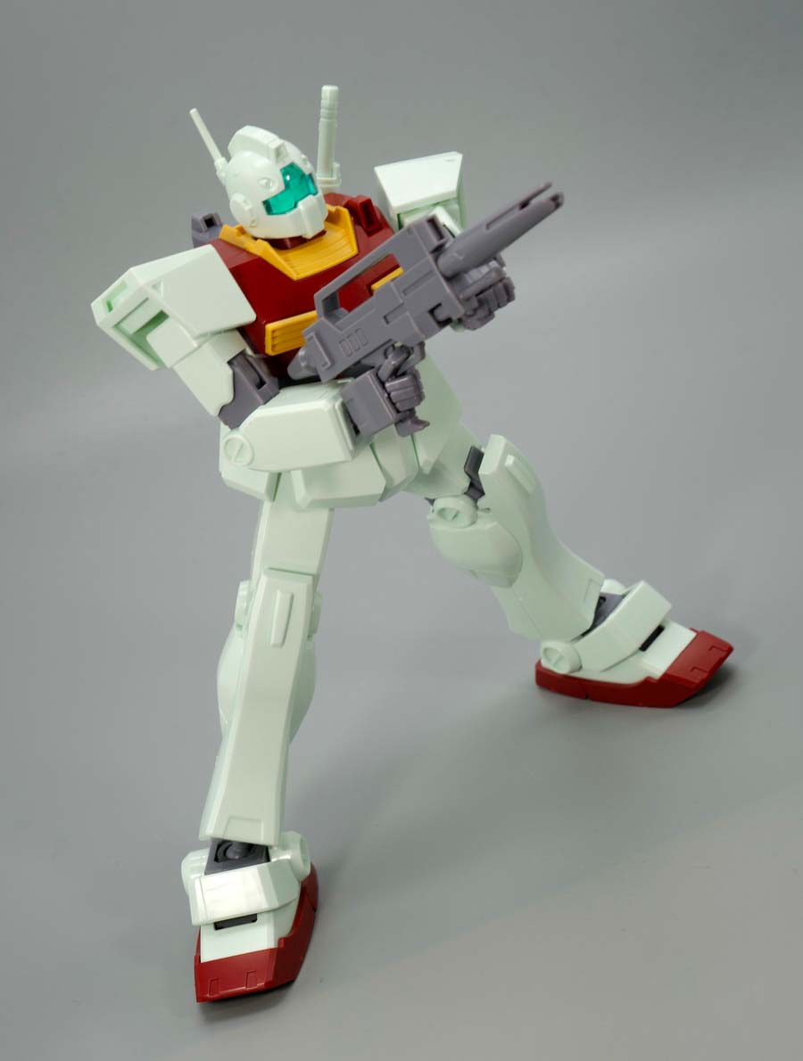 HGガンダムベース限定 ジム／ジムII／ジムIIIセットのガンプラレビュー画像です