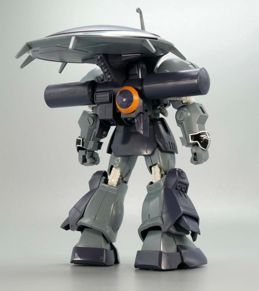 HGアイザック(ユニコーンVer.)のガンプラレビュー画像です