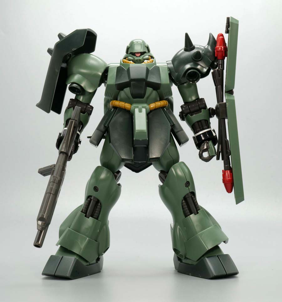 HGギラ・ドーガ(ユニコーンVer.)のガンプラレビュー画像です