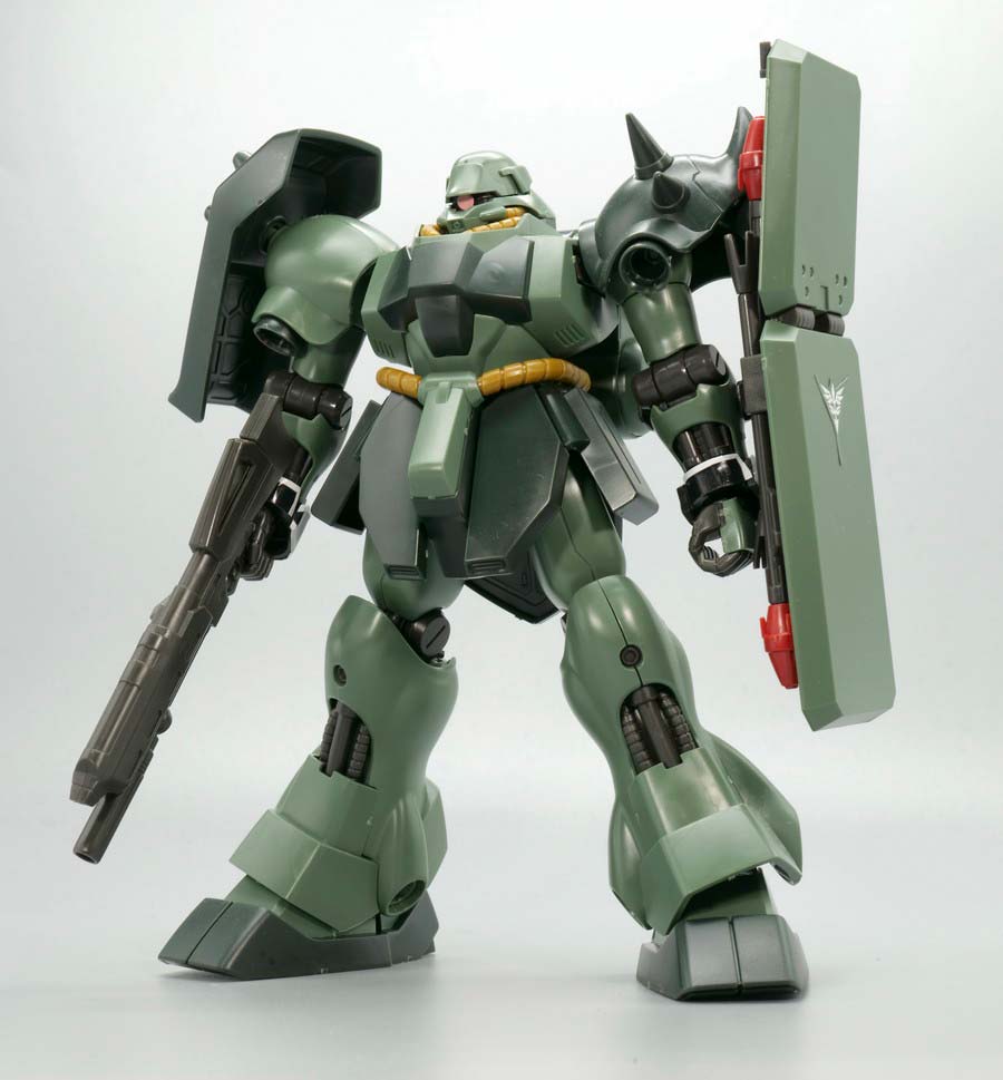 HGギラ・ドーガ(ユニコーンVer.)のガンプラレビュー画像です