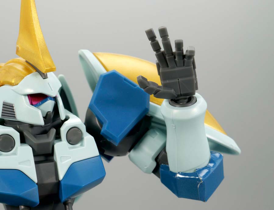 HGレオールのガンプラレビュー画像です