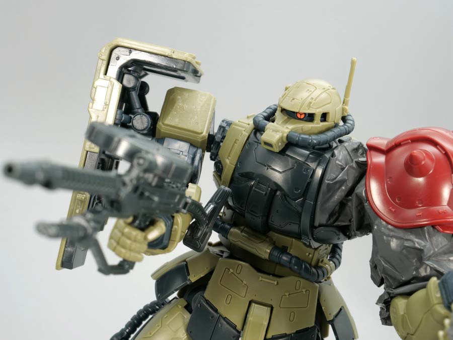 HGザクII F型 ルショーン機＆無識別型ザクII ルショーン機（復讐のレクイエム）のガンプラレビュー画像です