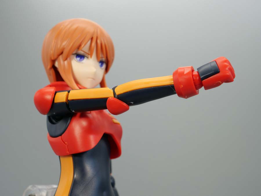 Figure-rise Standard プルツーのガンプラレビュー画像です