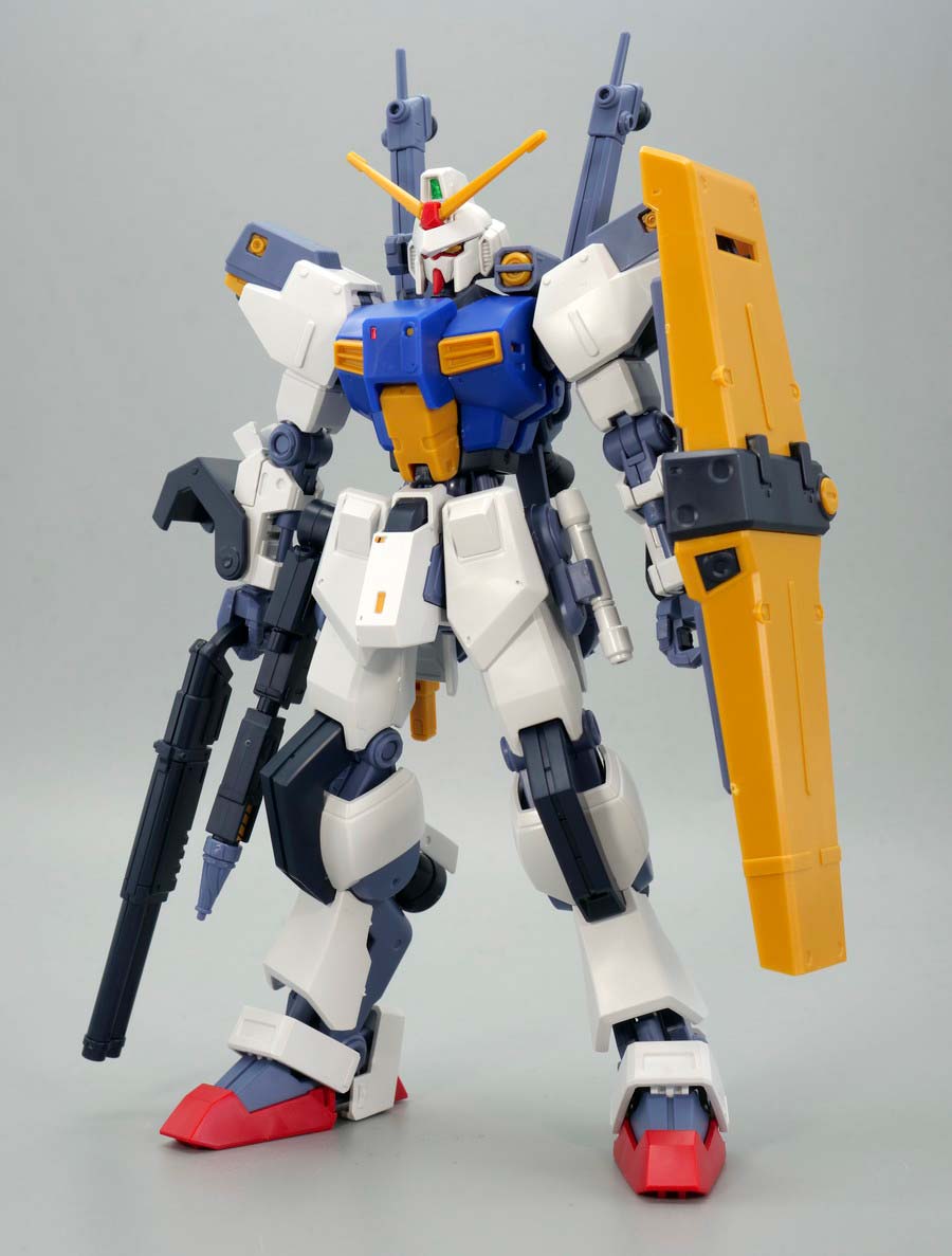 HG Dガンダムファーストのガンプラレビュー画像です