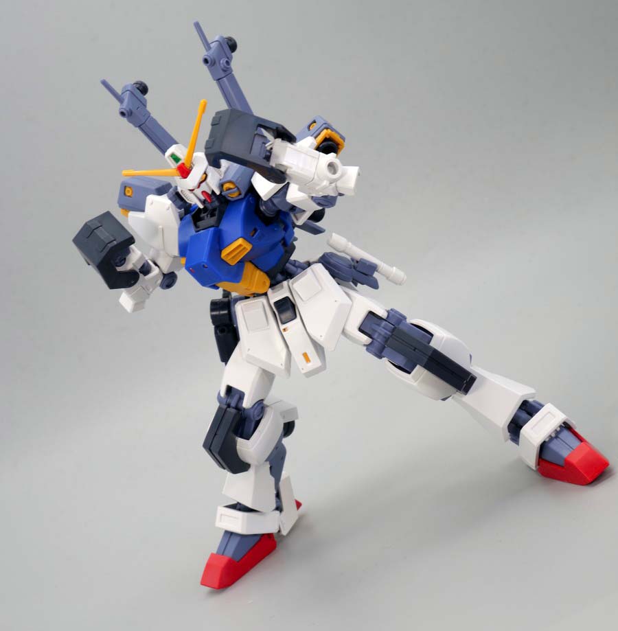 HG Dガンダムファーストのガンプラレビュー画像です